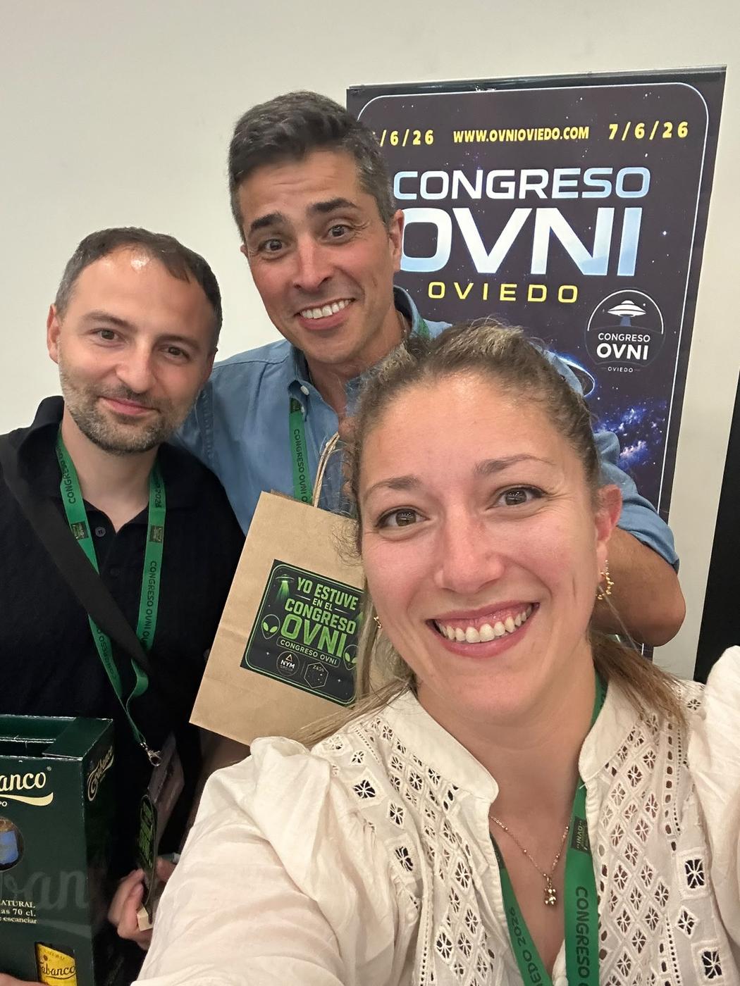 Firmas y recuerdos del congreso